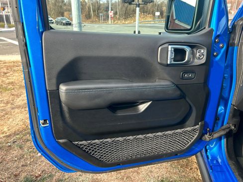 Used 2022 Jeep Wrangler Unlimited Rubicon 4xe w/ Cold Weather Group image 9