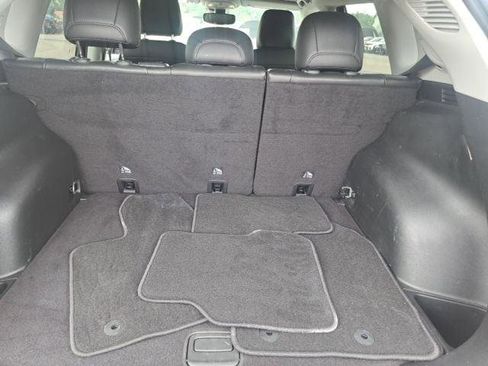 Certified 2022 Jeep Compass Limited image 8