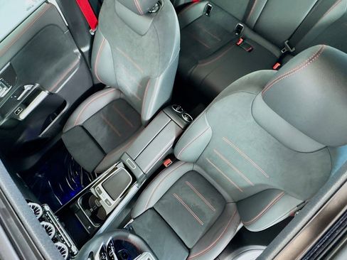 New 2025 Mercedes-Benz GLA 35 AMG 4MATIC image 19