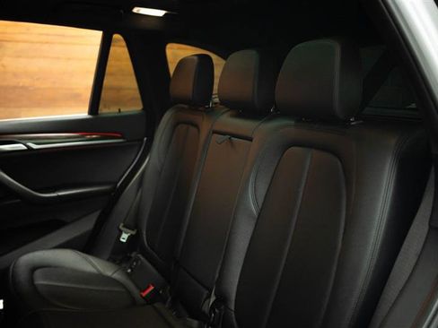 Used 2017 BMW X1 xDrive28i image 13