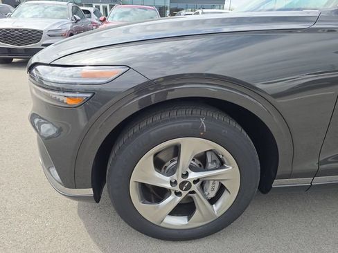 New 2026 Genesis GV70 2.5T AWD/4WD image 10