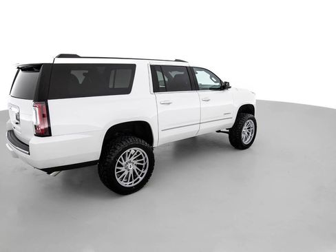 Used 2020 GMC Yukon XL Denali w/ Open Road Package AWD/4WD image 5