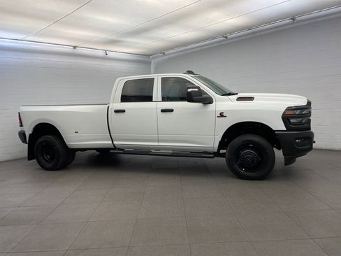 New 2026 RAM 3500 Tradesman image 2