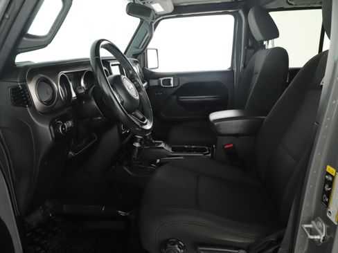 Used 2020 Jeep Wrangler Unlimited Sport S image 6