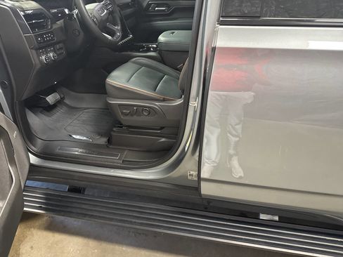 Used 2026 GMC Yukon AT4 w/ AT4 Premium Plus Package image 11