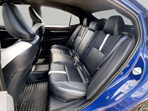 Used 2025 Toyota Camry SE w/ Convenience Package FWD image 20