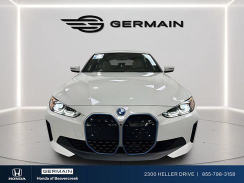 Used 2023 BMW i4 eDrive40 RWD image 3