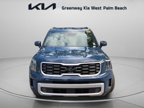 Certified 2024 Kia Telluride SX FWD image 2