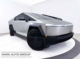Used 2024 Tesla Cybertruck AWD Crew Cab video 1