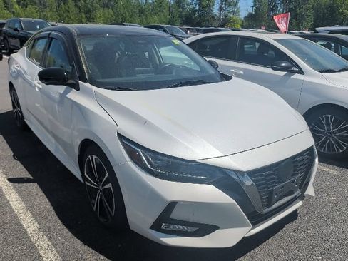 Certified 2022 Nissan Sentra SR w/ SR Premium Package FWD image 3