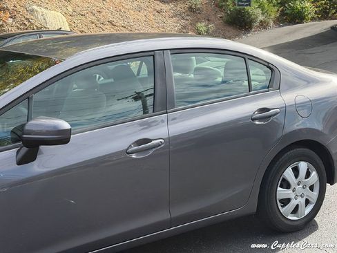 Used 2015 Honda Civic LX image 33