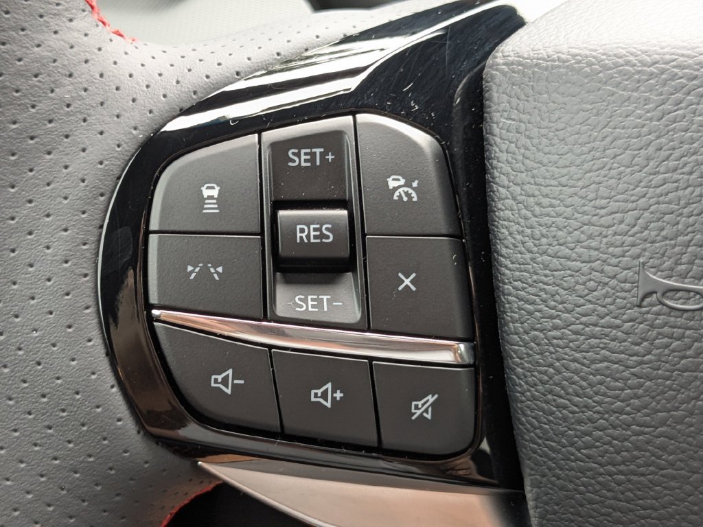 New 2026 Ford Explorer ST-Line RWD image 24