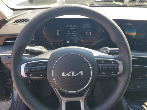 New 2026 Kia K5 LXS image 10