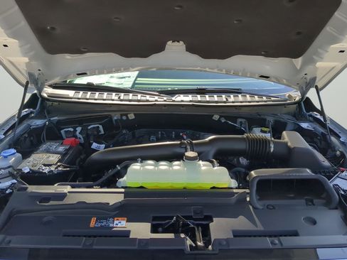 New 2026 Lincoln Navigator Reserve AWD/4WD image 26