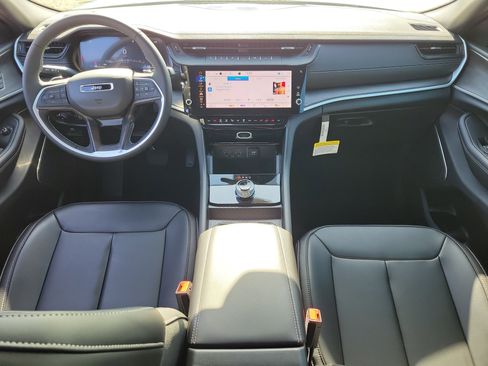 New 2026 Jeep Grand Cherokee Limited image 14