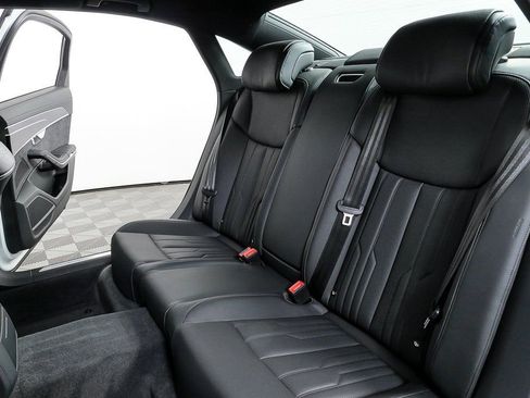 New 2025 Audi A8 L 3.0T image 21