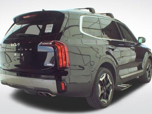 Used 2024 Kia Telluride S w/ S Sunroof Package AWD/4WD image 2