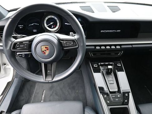 Certified 2023 Porsche 911 Carrera RWD image 6