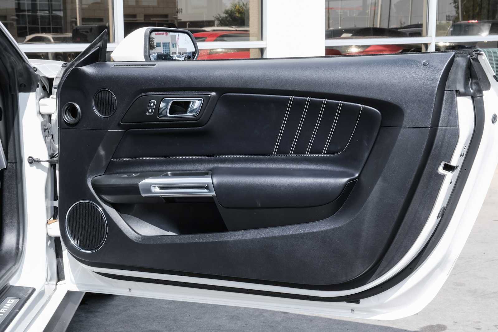 Used 2017 Ford Mustang Premium w/ Equipment Group 201A RWD image 31