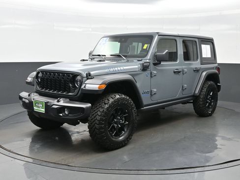 Used 2025 Jeep Wrangler Unlimited Sport S 4xe AWD/4WD image 2
