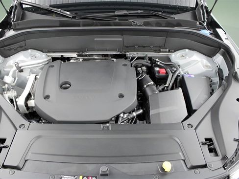 New 2026 Volvo XC90 B6 Plus w/ Protection Package Premier image 26