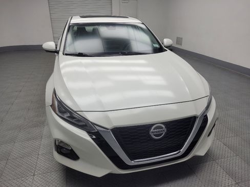Used 2019 Nissan Altima 2.5 Platinum image 14