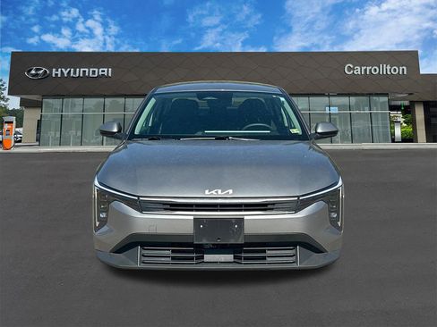Used 2025 Kia K4 FWD image 2