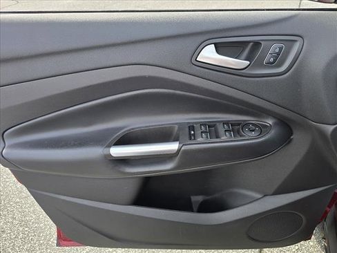 Used 2019 Ford Escape SEL image 11