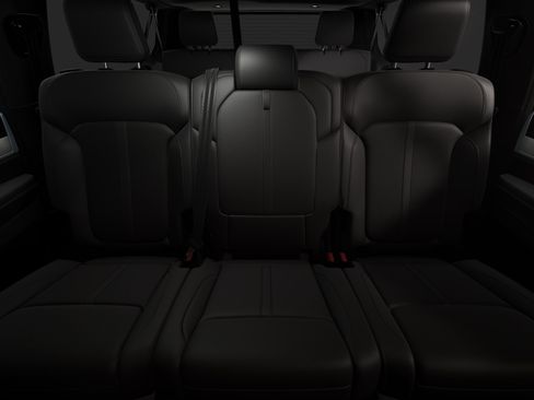 New 2026 Jeep Grand Wagoneer L Limited AWD/4WD image 3