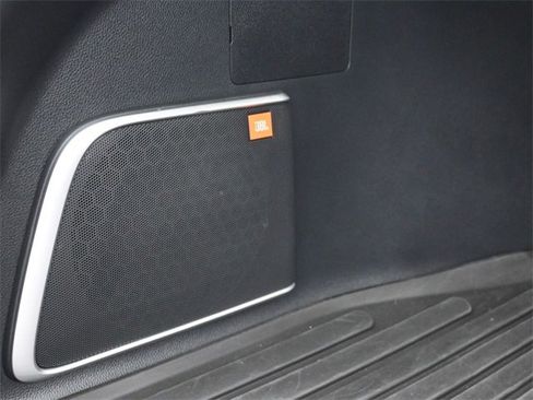 Used 2022 Toyota Venza Limited w/ Advanced Technology Package image 36