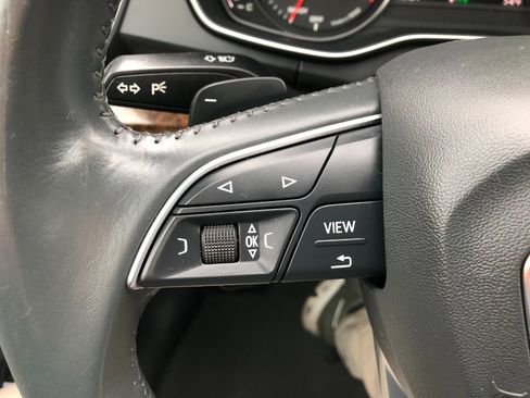 Used 2020 Audi Q5 2.0T Premium w/ Convenience Package image 16