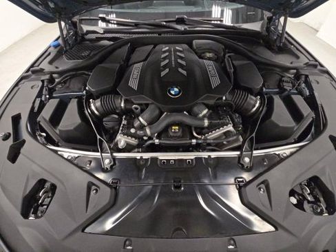 Used 2022 BMW M850i xDrive Coupe w/ M Carbon Exterior Package image 12