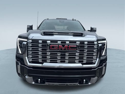 New 2025 GMC Sierra 2500 Denali w/ Denali Reserve Package image 2