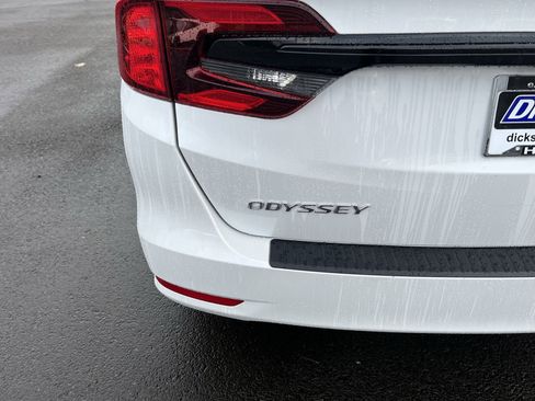 Certified 2023 Honda Odyssey Sport image 10