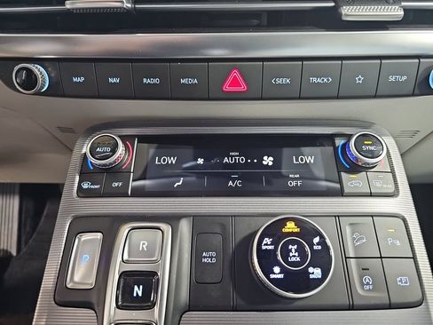 Used 2024 Hyundai Palisade Calligraphy AWD/4WD image 46
