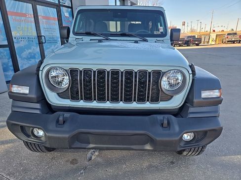 Used 2024 Jeep Wrangler Sport AWD/4WD image 14