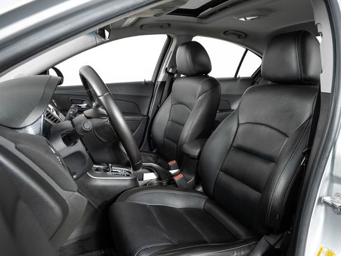 Used 2012 Chevrolet Cruze LT w/ RS Package image 15