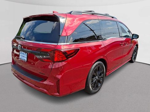 Certified 2026 Honda Odyssey Sport-L image 10