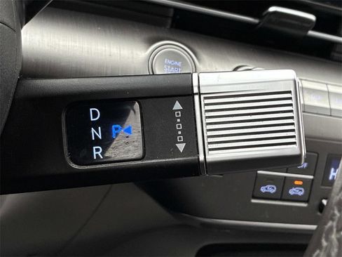 Used 2024 Hyundai Kona SEL w/ Convenience Package image 31