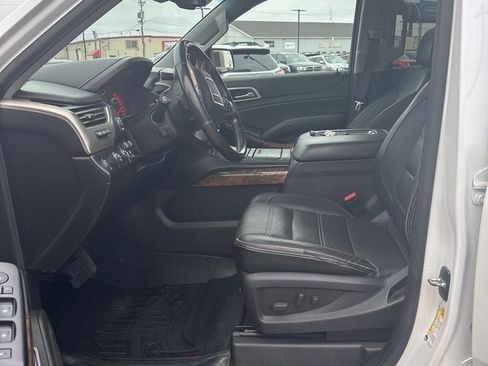 Used 2016 GMC Yukon Denali w/ Open Road Package image 12