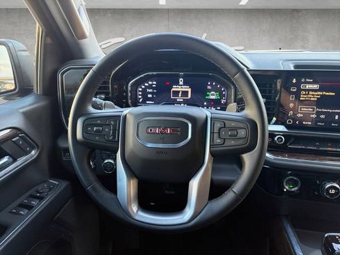 Used 2024 GMC Sierra 1500 Elevation RWD image 21