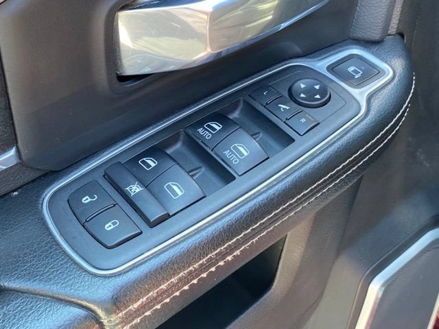 Used 2022 RAM 2500 Laramie AWD/4WD image 12