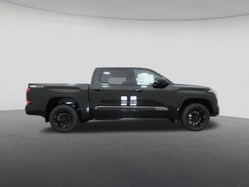 New 2026 Toyota Tundra Platinum w/ TRD Off-Road Package image 27