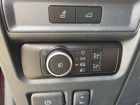 Certified 2024 Ford Expedition Limited RWD image 20