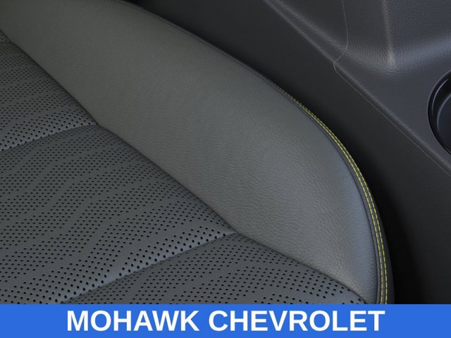 New 2026 Chevrolet Colorado ZR2 w/ Technology Package AWD/4WD image 21