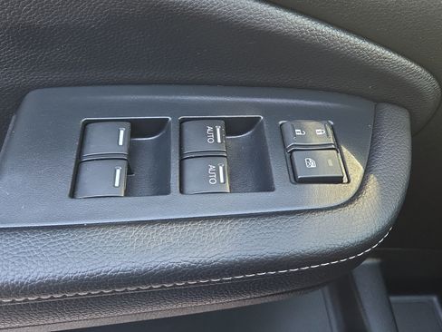 Used 2023 Honda Ridgeline RTL-E image 34
