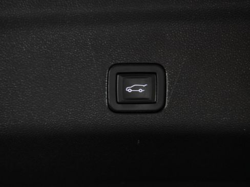 Used 2024 GMC Yukon Denali w/ Denali Reserve Package AWD/4WD image 20
