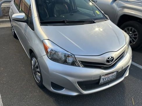 Used 2014 Toyota Yaris LE image 1