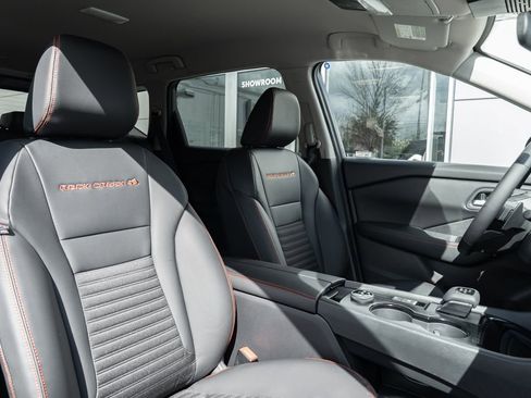 New 2026 Nissan Rogue SV image 26