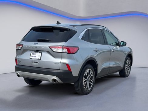 Used 2022 Ford Escape SEL AWD/4WD image 3